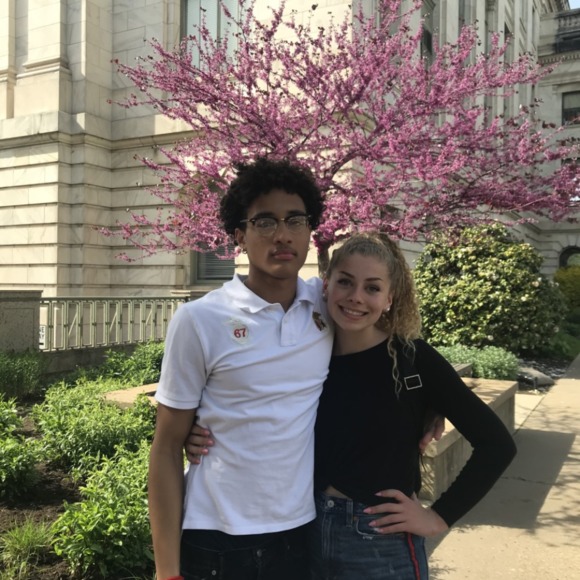 Meet your Posher, Cate - Picture 1 of 1